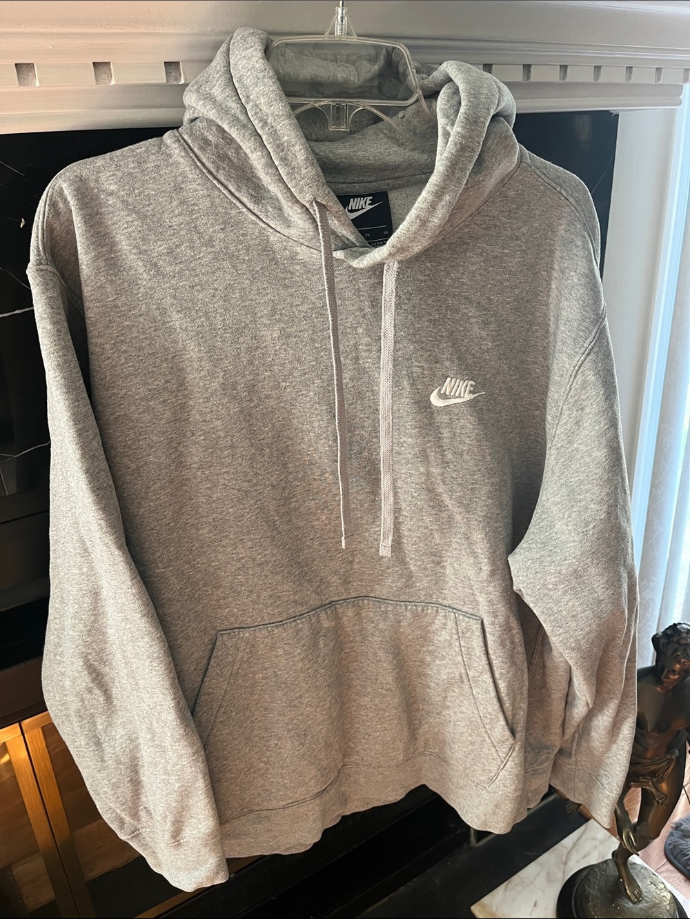 Nike Men’s Light Grey Pullover Hoodie Sweatshirt XL